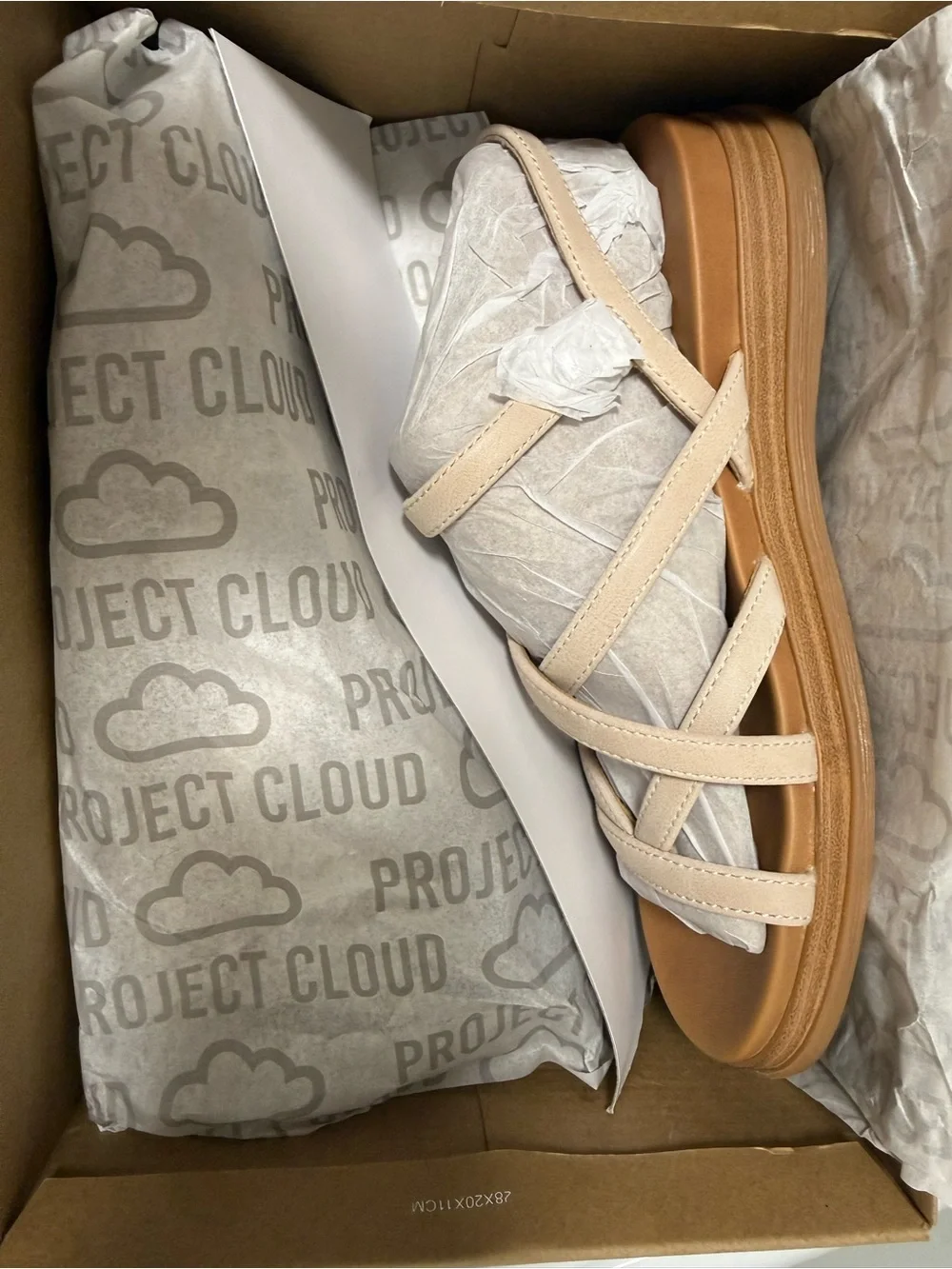 NIB Project Cloud “Nice”  Wedge Sandals Cream Size 6 Boho Slingback Comfort